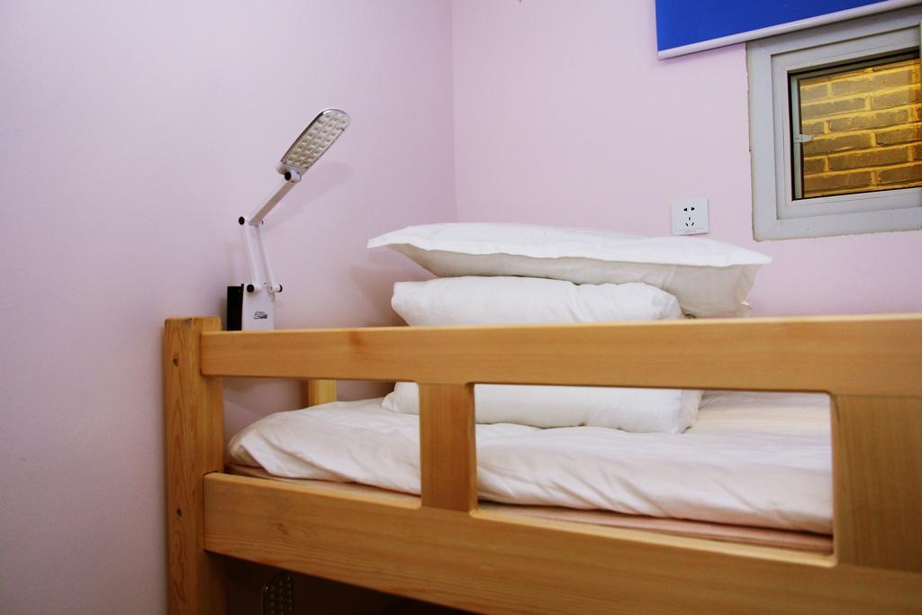 798 International Youth Hostel Цзінань Номер фото