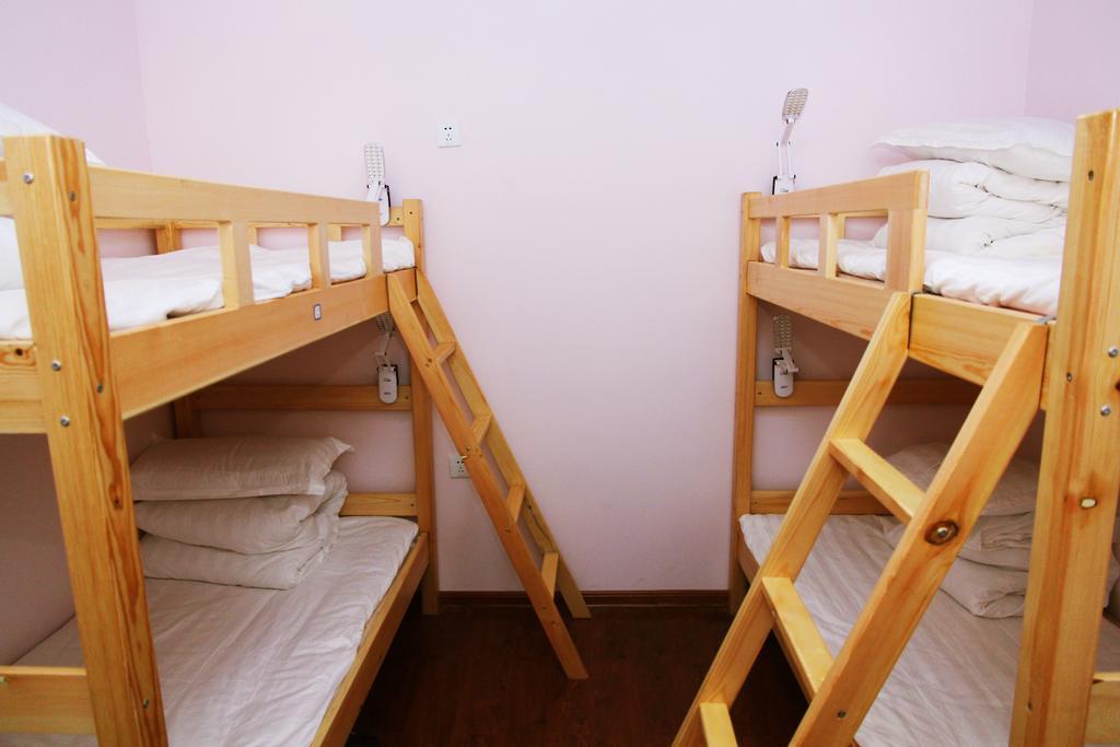 798 International Youth Hostel Цзінань Номер фото