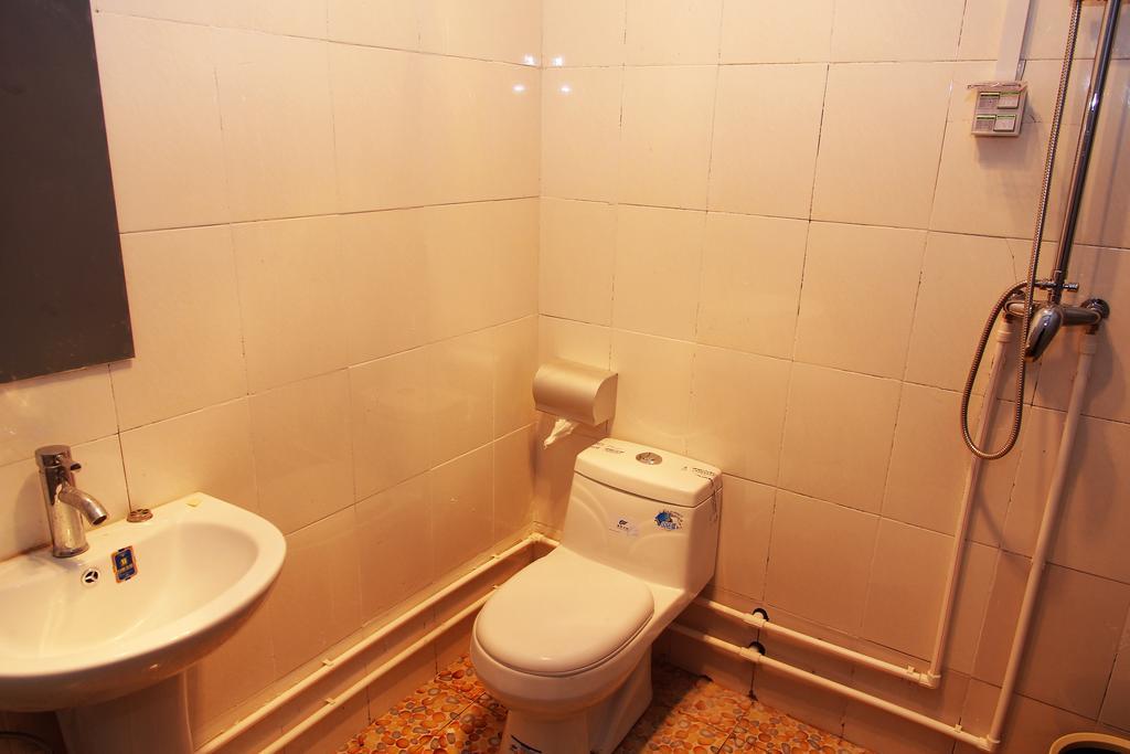 798 International Youth Hostel Цзінань Номер фото